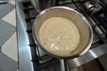 steelpannetje kaassaus - straightfrom.nl