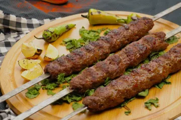 3 spiesen Adana Kebab - straightfrom.nl